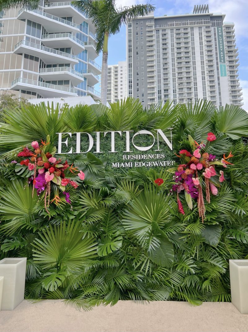 Fresh Tropical Photo-Op - Image 6