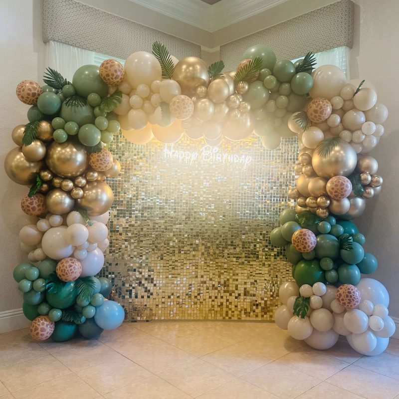 Shimmer & Shine Wall (Gold)