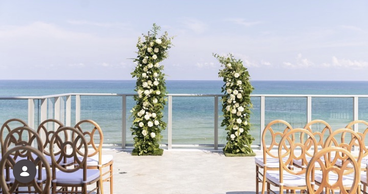 Custom Floral Columns - Image 3